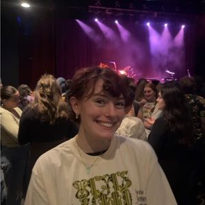 Meet your Posher, Abby